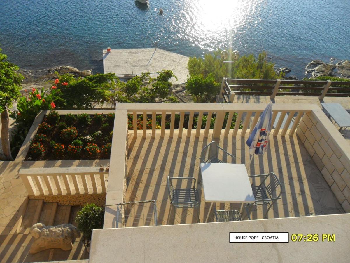 Beachfront House Pope B&B Selca  Eksteriør bilde